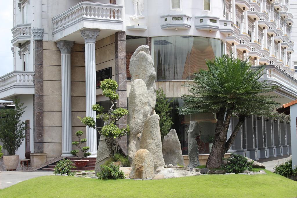 Saigon Park Resort Thuan An Exterior photo