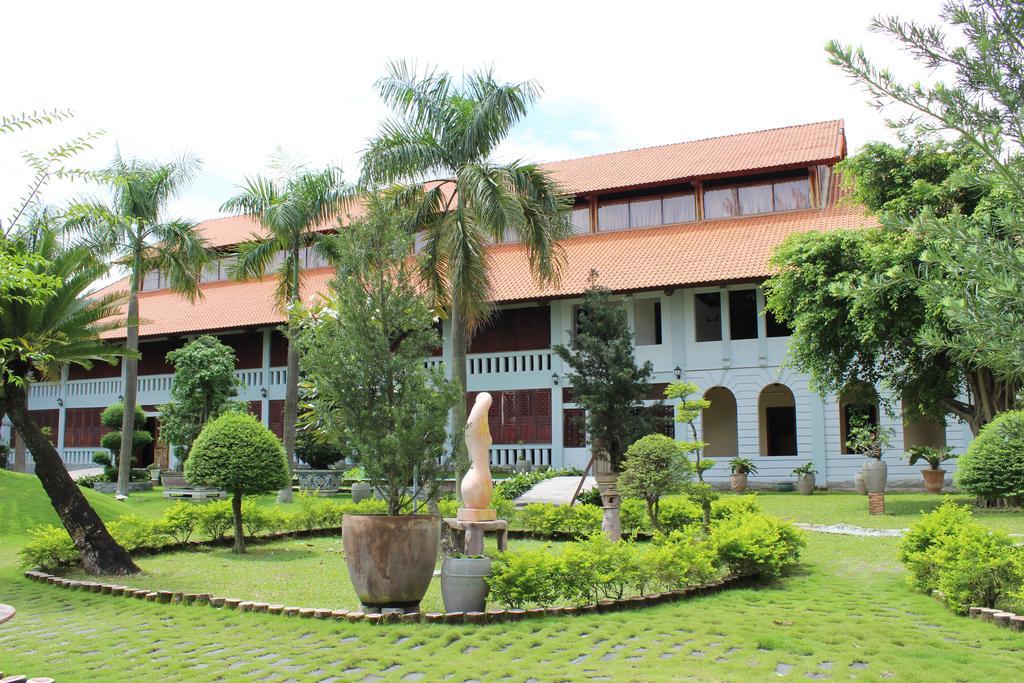 Saigon Park Resort Thuan An Exterior photo