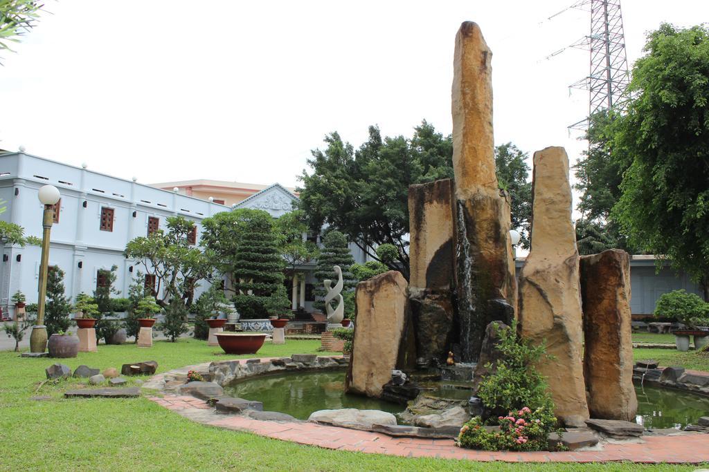 Saigon Park Resort Thuan An Exterior photo